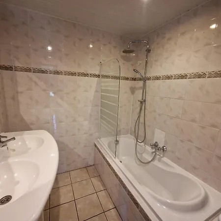 House Anemoon- 2 Km From The