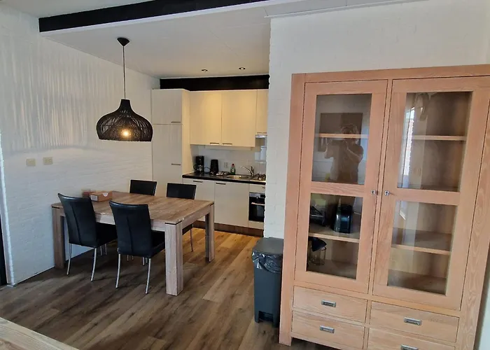 House Anemoon- 2 Km From The *