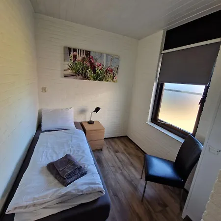 House Anemoon- 2 Km From The